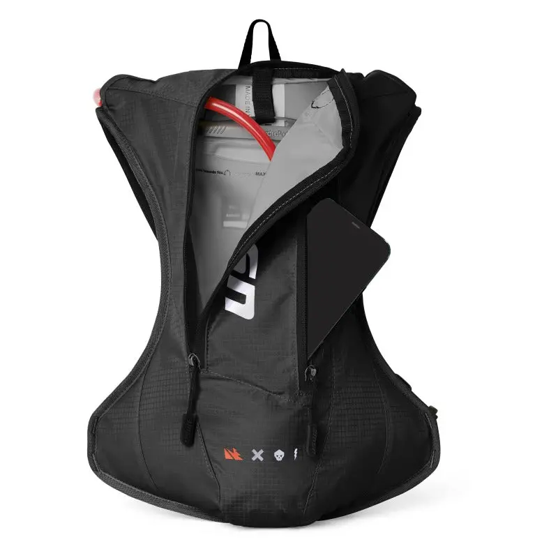 Uswe Outlander Moto Hydration Pack 4L - Black 1