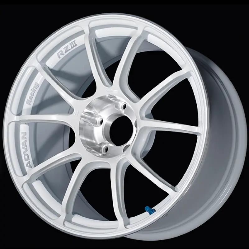 Advan Rziii 18X8.5 / +38 Offset / 5X114.3 Bc / 73Mm Bore / Racing White Metallic & Diamond Cut 1